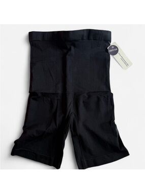 Empetua by Shapermint Black High-Waisted Shapewear Shorts XL/XXL